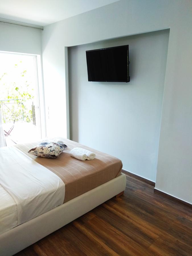 Limonchello Bed and Breakfast Καλαμάτα Εξωτερικό φωτογραφία